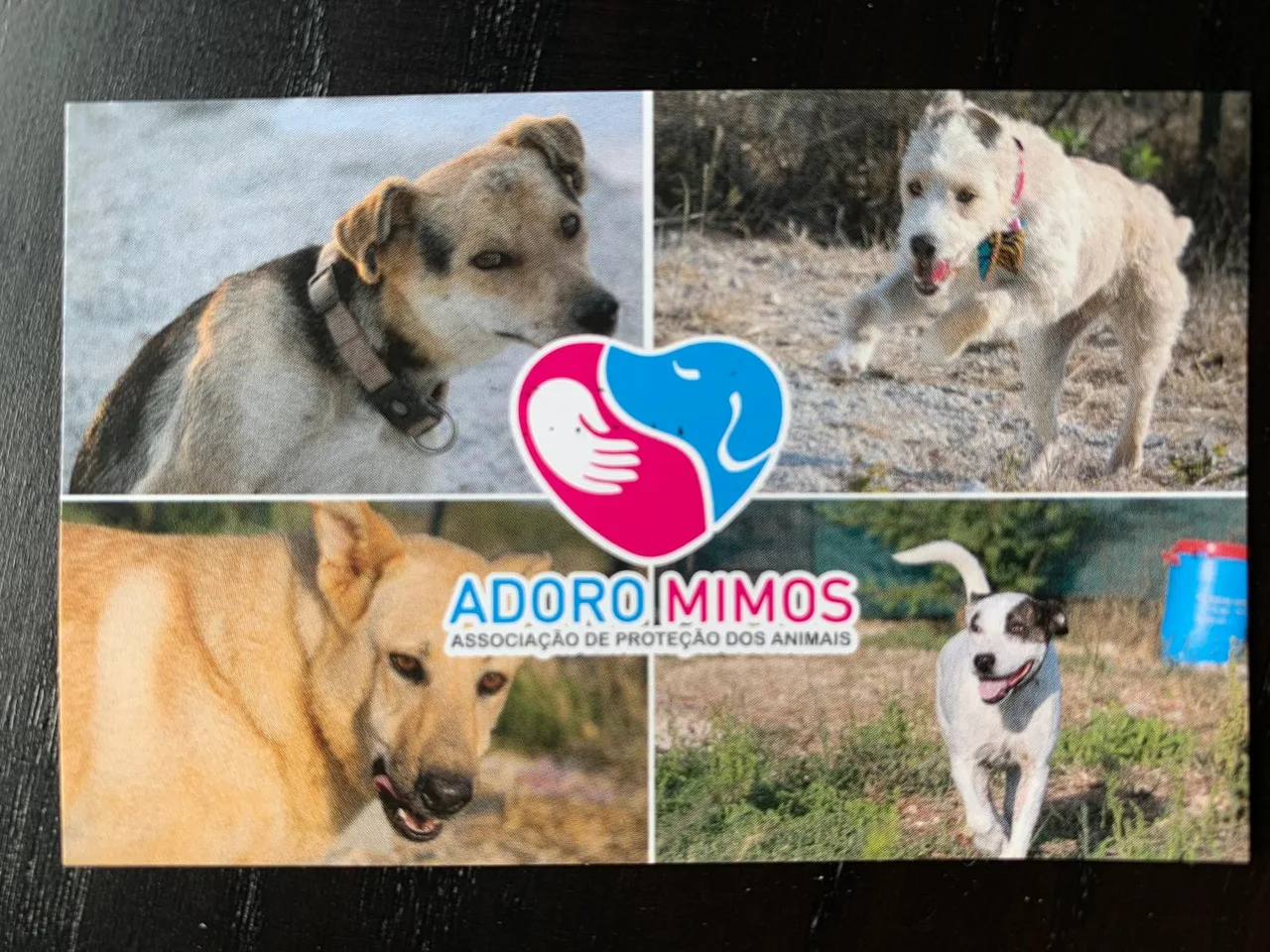 Adoromimos